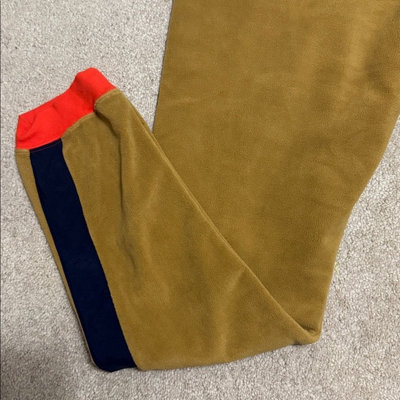 Nike Women's Sportswear Polar Joggers Tan large - Picture 6 of 7